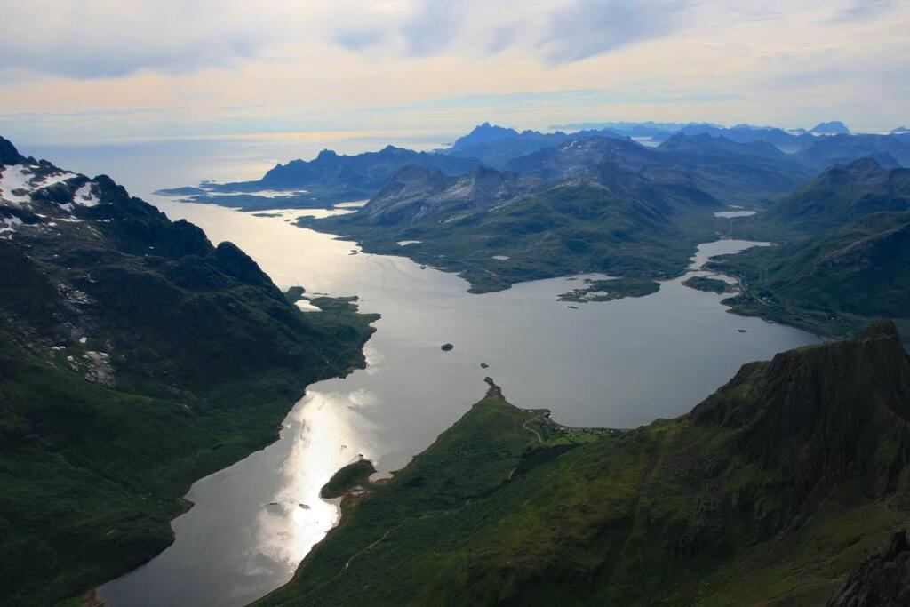 Charming House By The Sea, Lofoten! Laupstad ภายนอก รูปภาพ