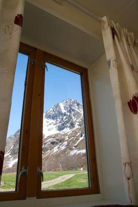Charming House By The Sea, Lofoten! Laupstad ภายนอก รูปภาพ